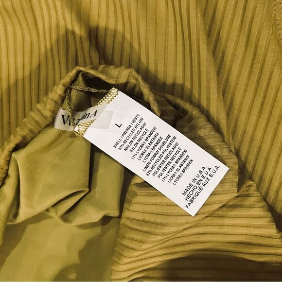 Vitamin A Yara wrap swimsuit size large NWOT - Picture 7 of 11